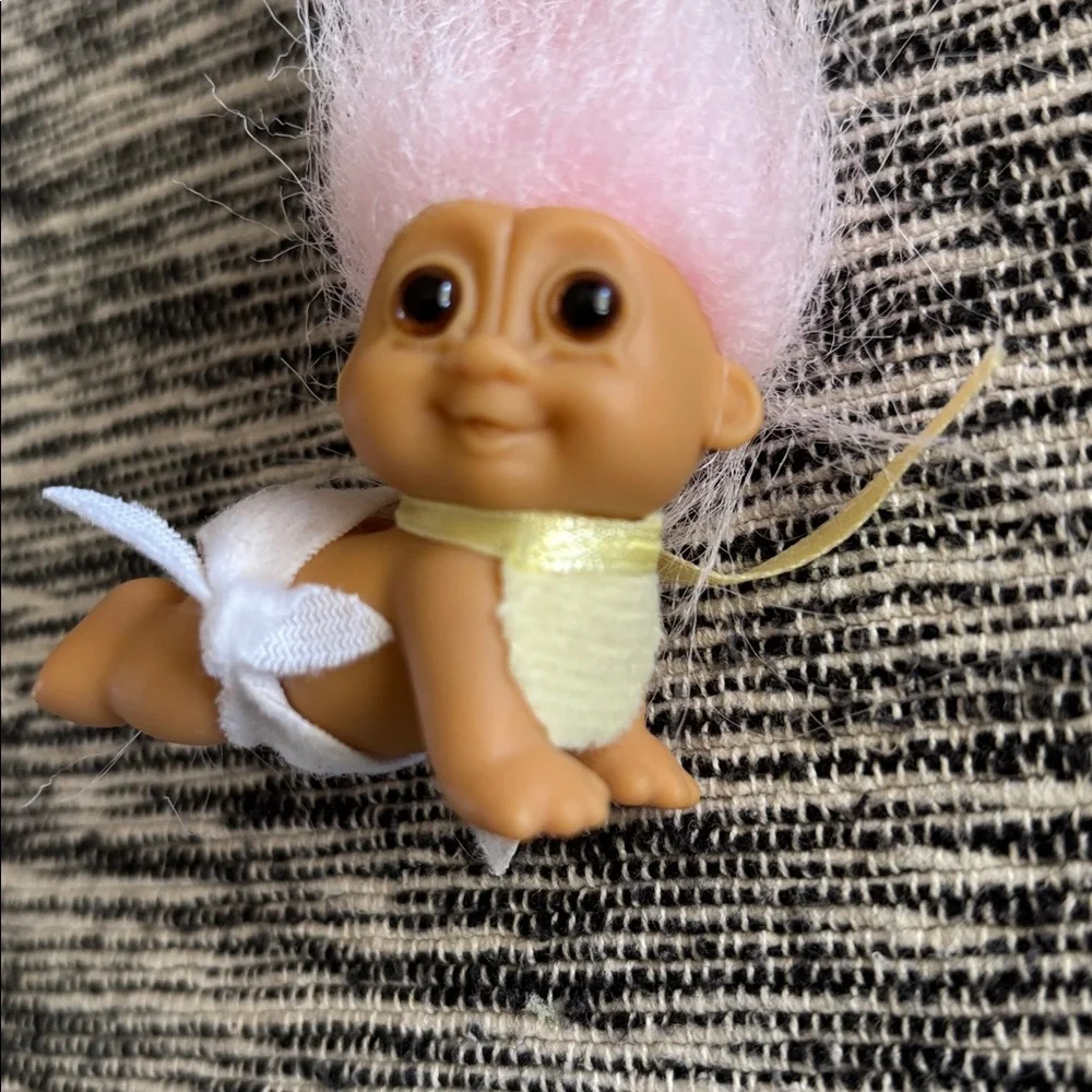 Vintage Russ Crawling Baby Troll - Picture 2 of 3